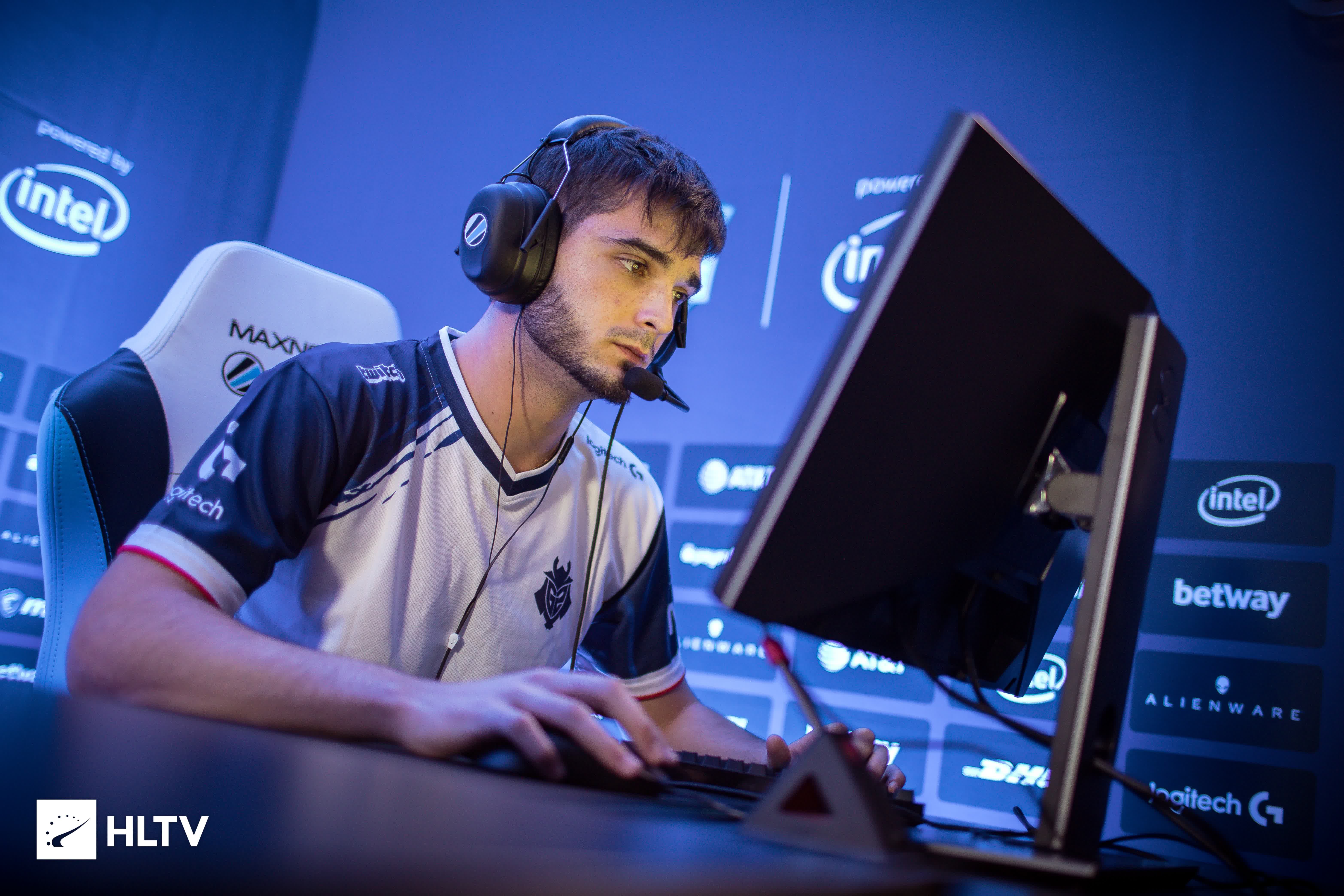 过自由球员 过自由球员