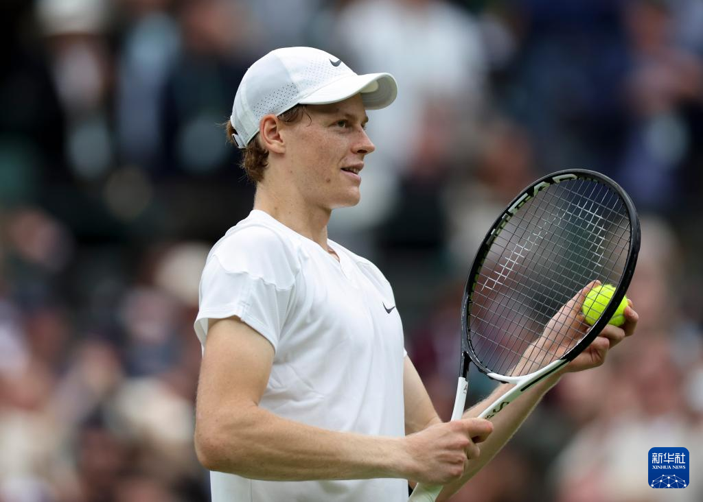 场的机智抢 场的机智抢