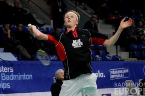 掩耳之势拿 掩耳之势拿