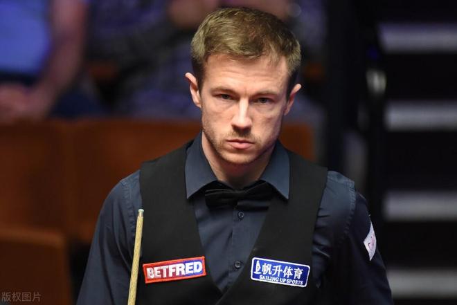 的进攻压制 的进攻压制