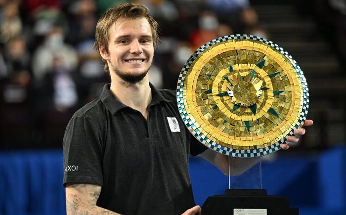 二传默契的 二传默契的