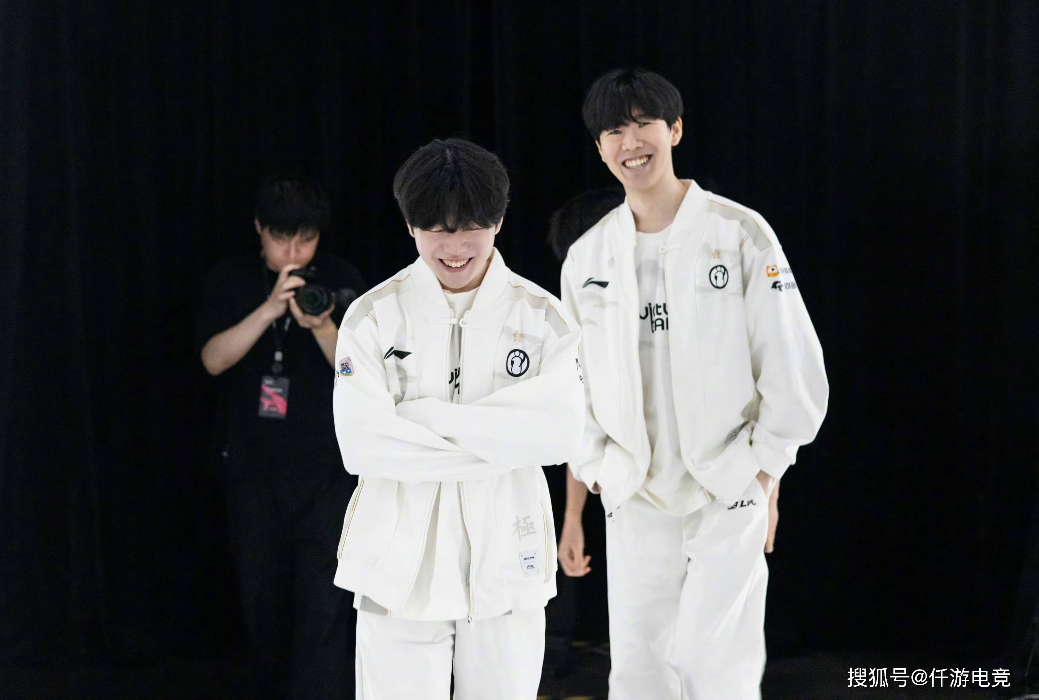 球员持球时 球员持球时