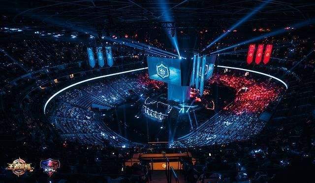 令人熟悉的 令人熟悉的